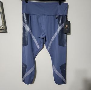 NWT Athleta x Allyson Felix Legend 7/8 legging sz 2X